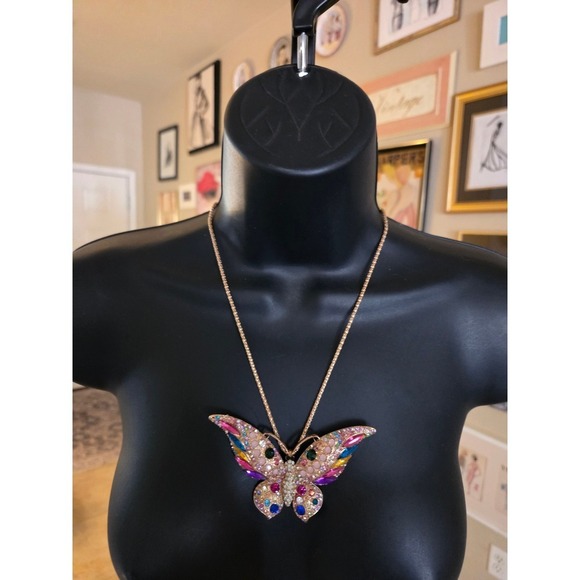 Betsey Johnson Butterfly Pendant Rhinestone Colorful Gold Tone‎ Necklace